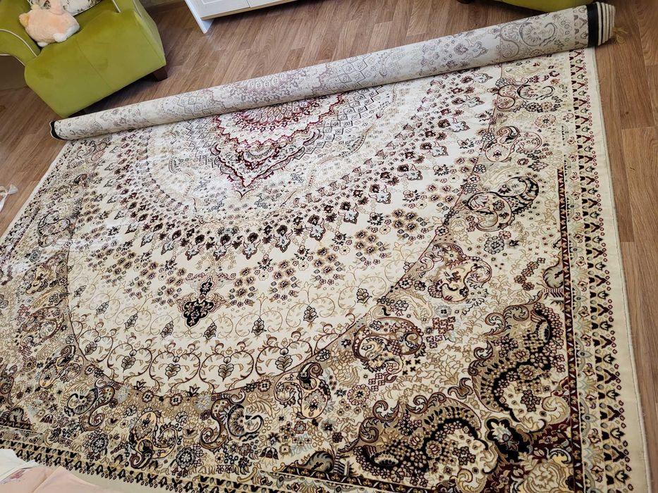 Ковёр в идеальном состоянии