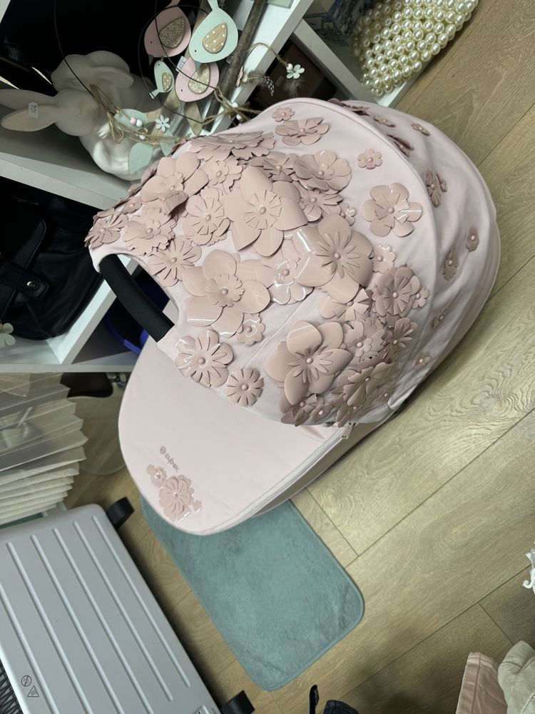Зимен кош Simply Flowers Cybex Priam