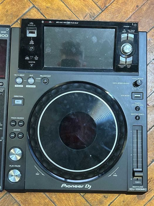 Set 2 XDJ + DJ Mixer