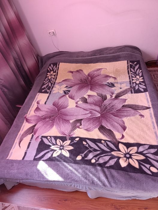 Продаю одеяло Турция размер 200х220