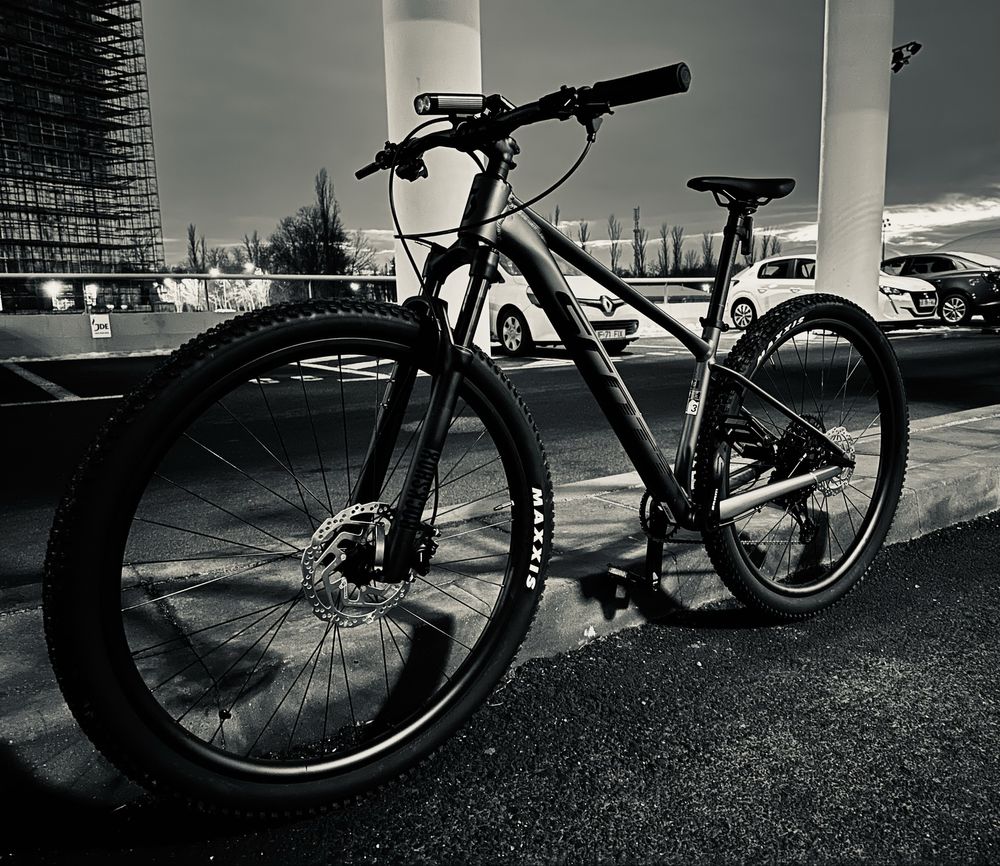 Vand bicicleta SCOTT SCALE 970