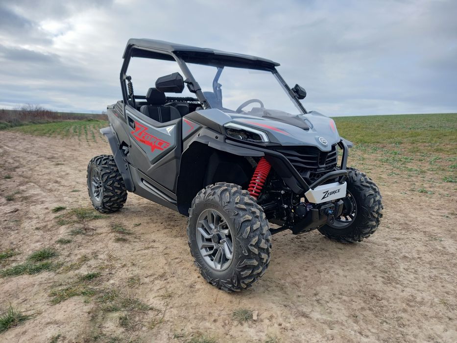 Cf MOTO Z Force Sport