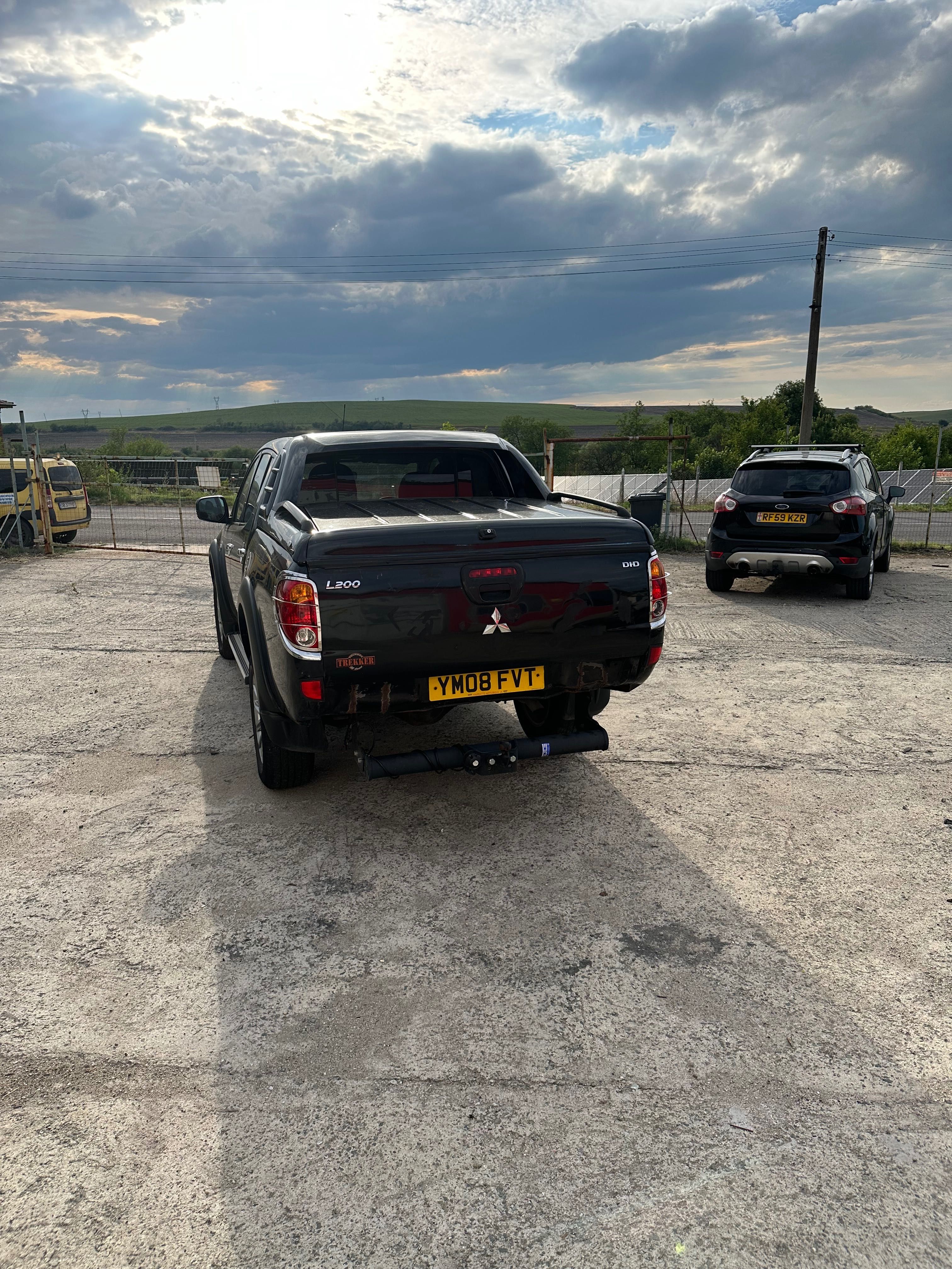 Mitsubishi L200/митсубиши L200на части