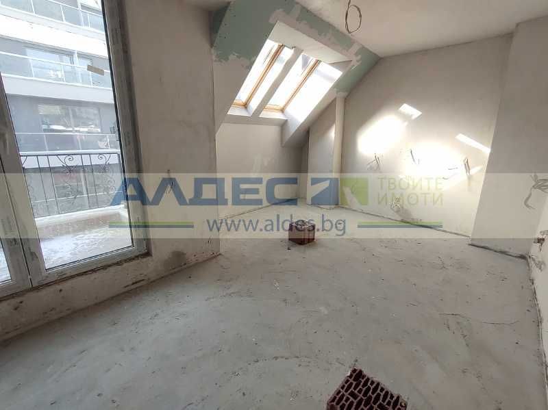 Продава се Тристаен апартамент в София, Кръстова вада - 124 кв.м за 2017 €/кв.м - Снимка #10