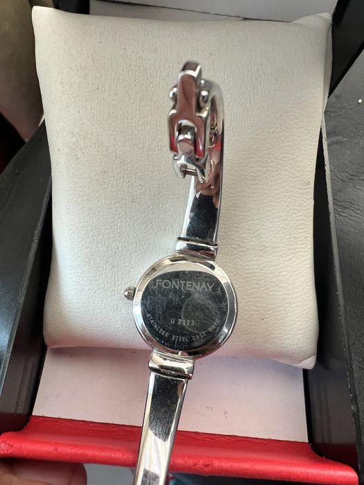 Ceas FONTENAY U2323 impecabil stare perfecta,model deosebit