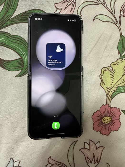 Продам Z Flip5 в хорошем состояние