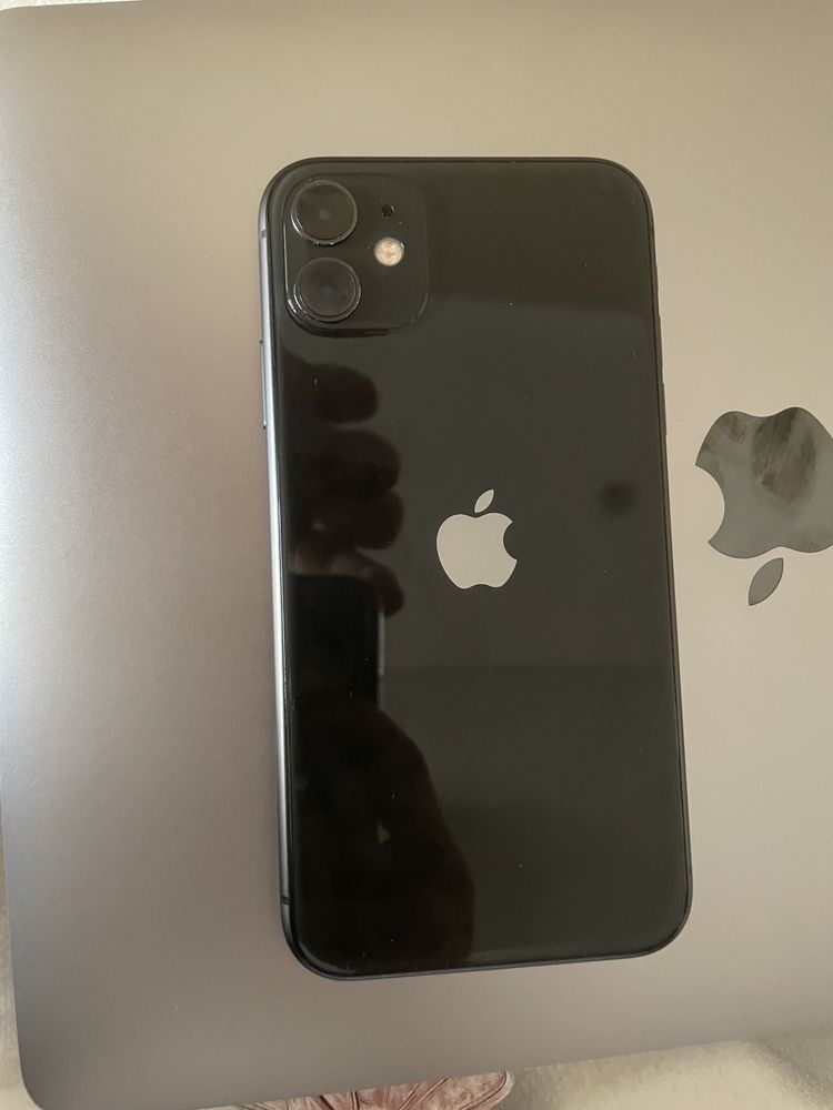 iphone 11 , 64 GB black