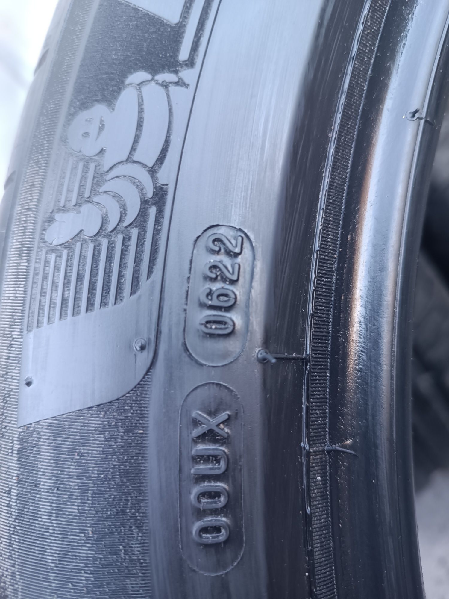 275/45/21 Michelin Дот 0622