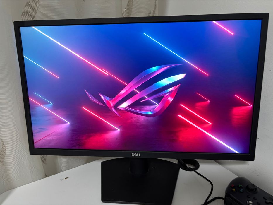 Vând PC PRO Gaming +monitor și accesorii