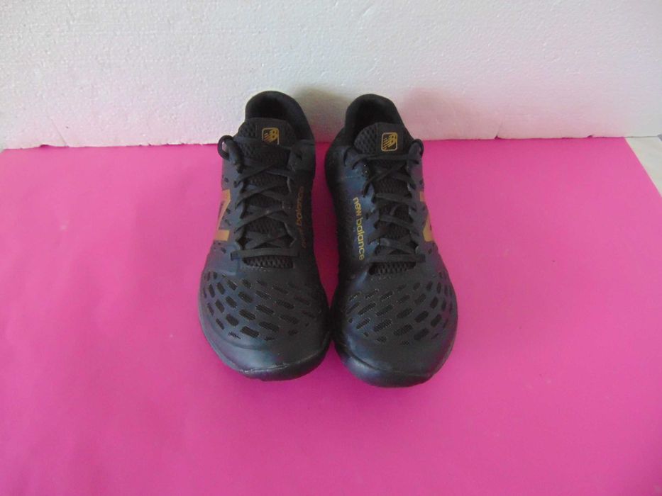 New Balance Minimus Vibram номер 43 Оригинални мъжки маратонки