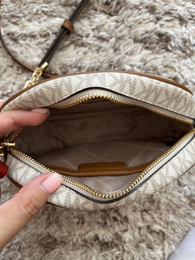 Дамска чанта Michael Kors