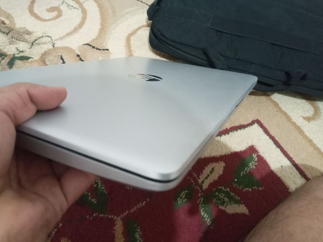 Noteboob HP core i5