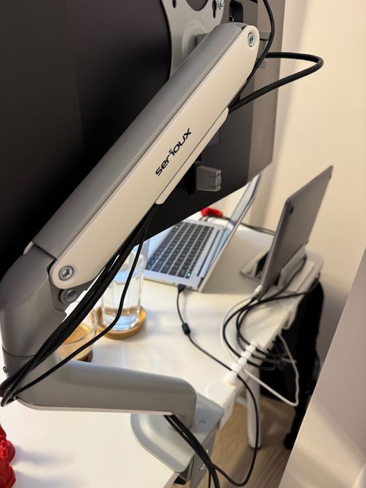 Suport birou 1 monitor Serioux MM63-C012, 17″-32″, 9kg, argintiu