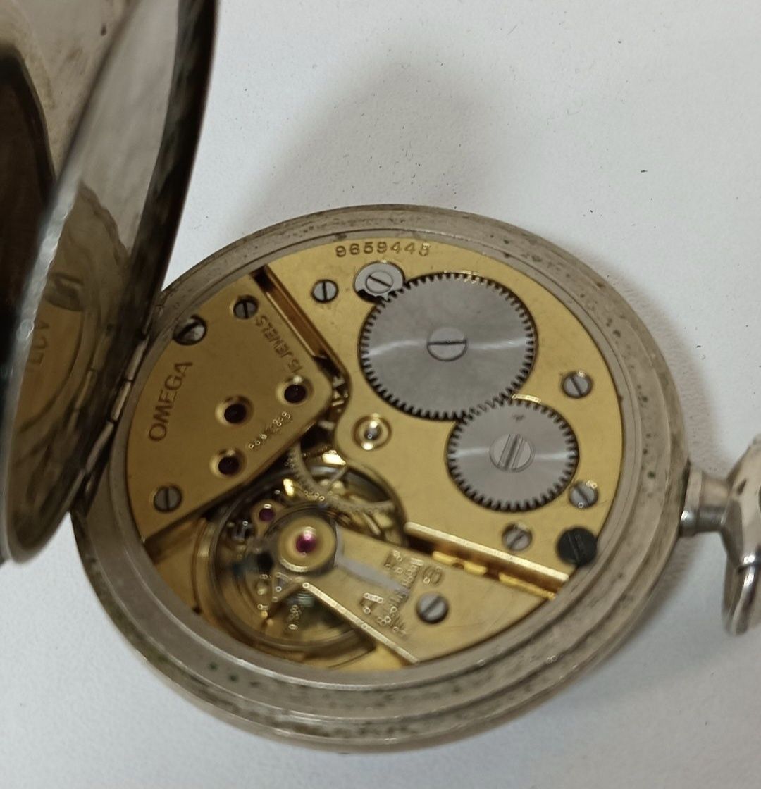 Omega часы карманные