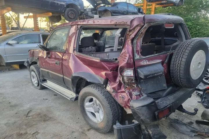 Interior textil scaun sofer bancheta spate plafon plafoniera torpedou  Toyota Land Cruiser Prado, J90, an 1998 dezmembrez