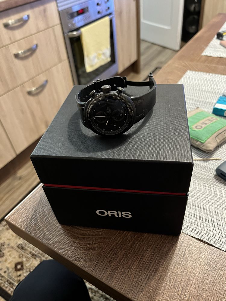 ORIS автомат хронограф