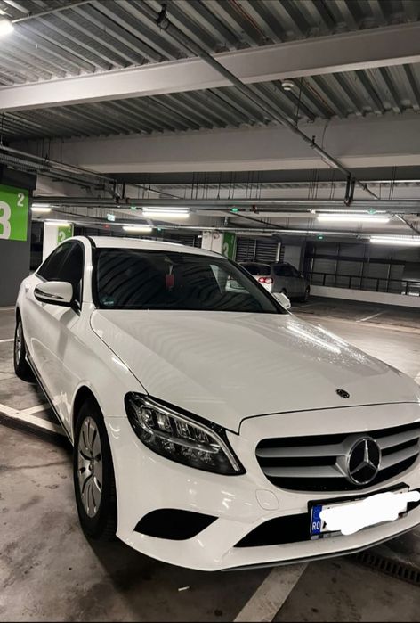 Mercedes Benz C class 2020 diesel / FULL LED
