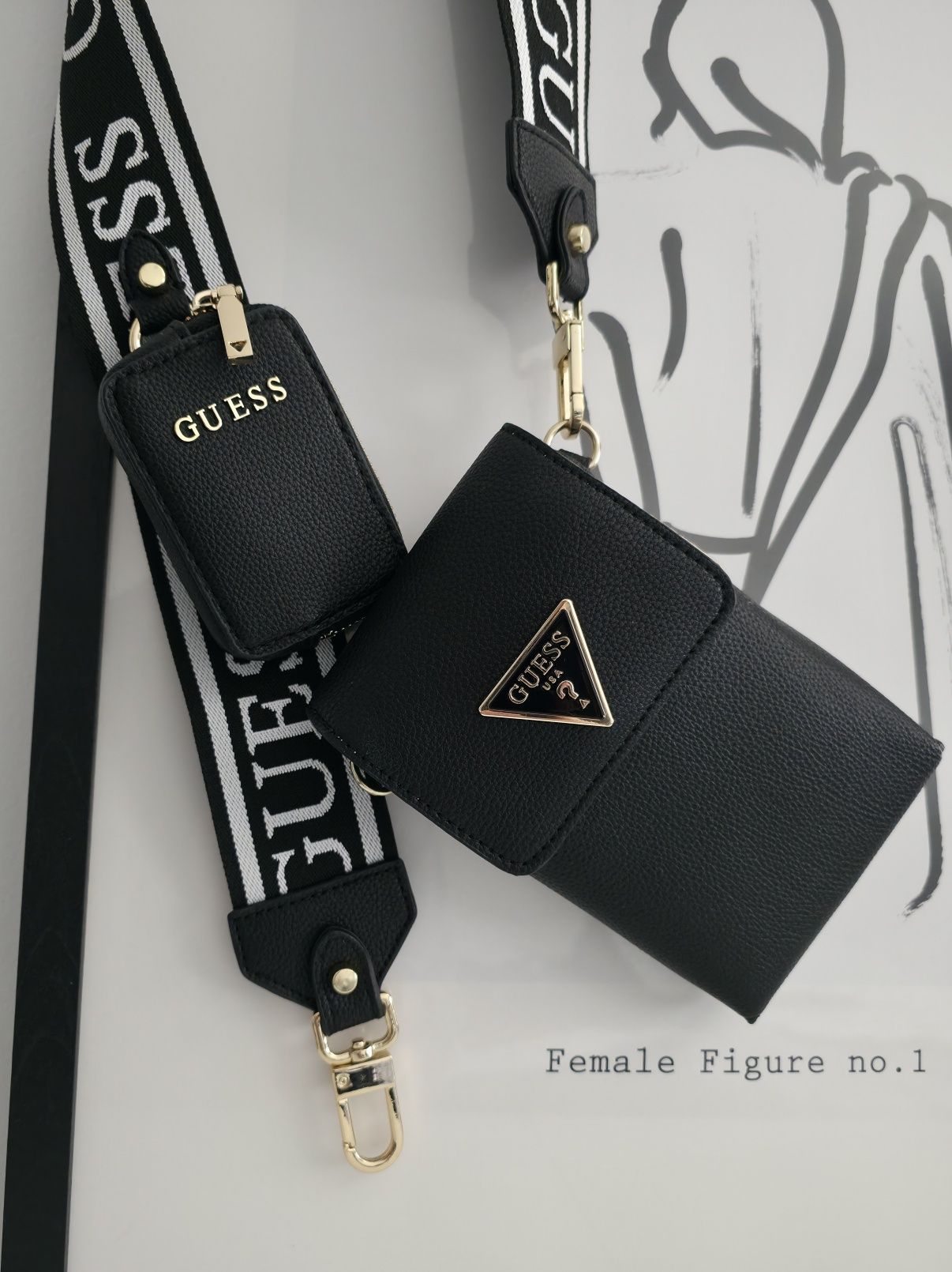 Чанта GUESS Latona