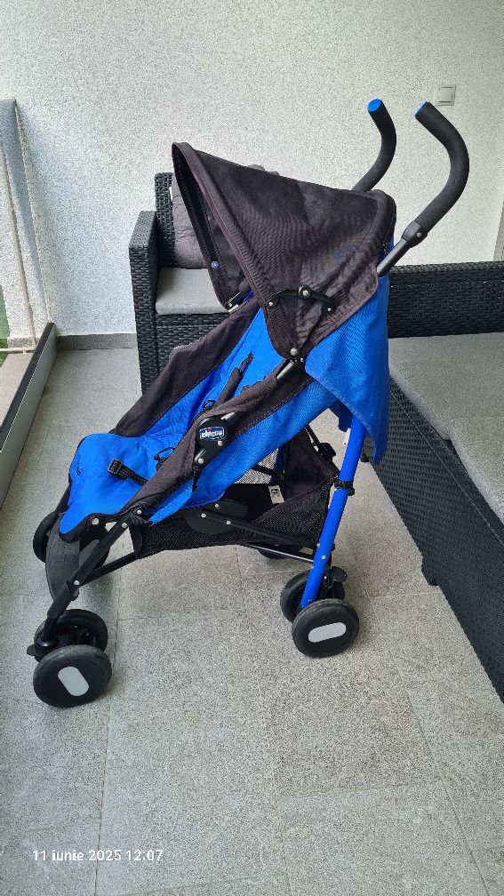 Carucior sport Chicco tip umbrela