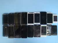 Лот от 18 счупени смартфони за части