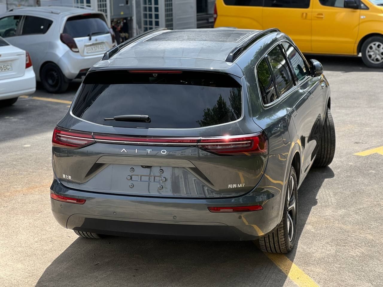 Aito M7 Full 4WD