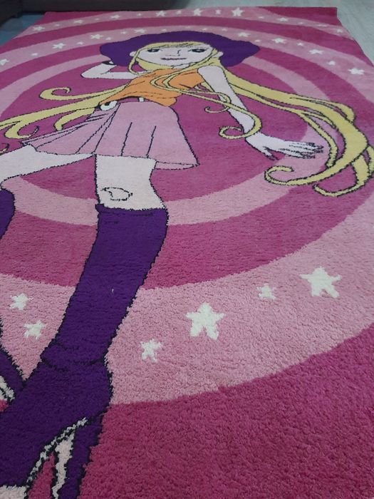 Vand covor camera fete