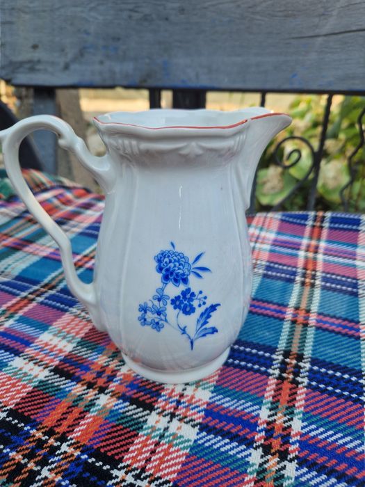 Стар порцелан,от Соца