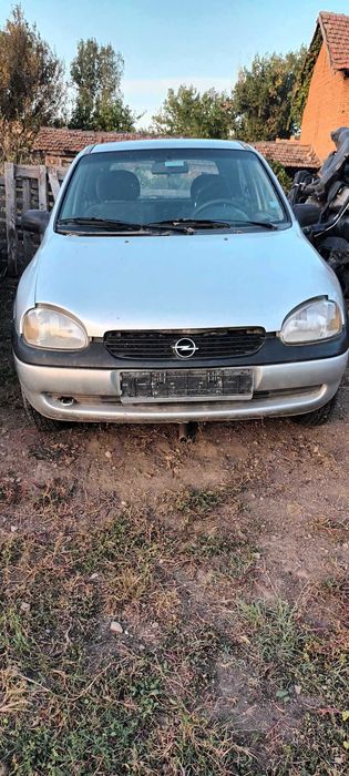 Корса Б 2 бр. 1.0 бензин и 1.4 моно-На части