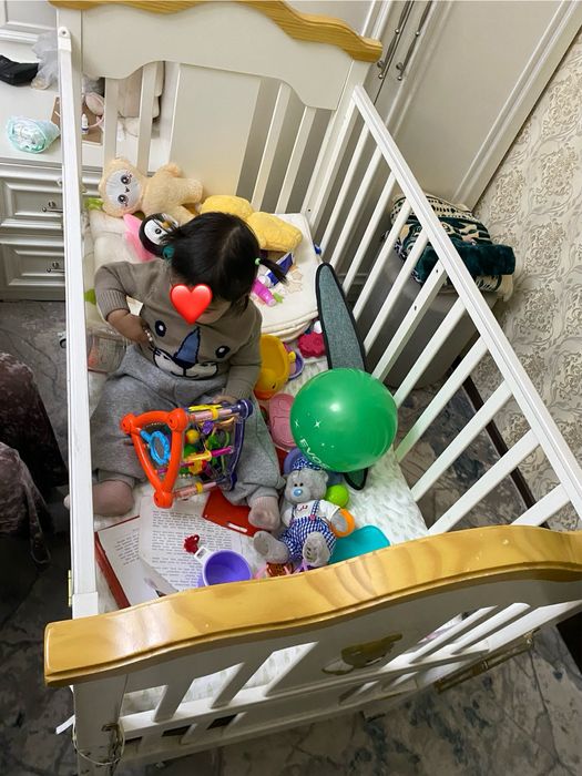 Детский карават Сотилади