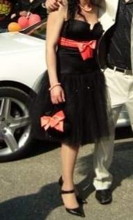 Абитуриентска рокля