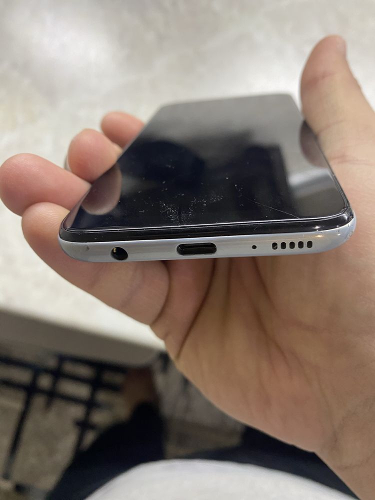 Samsung Galaxy A 40 64 talik