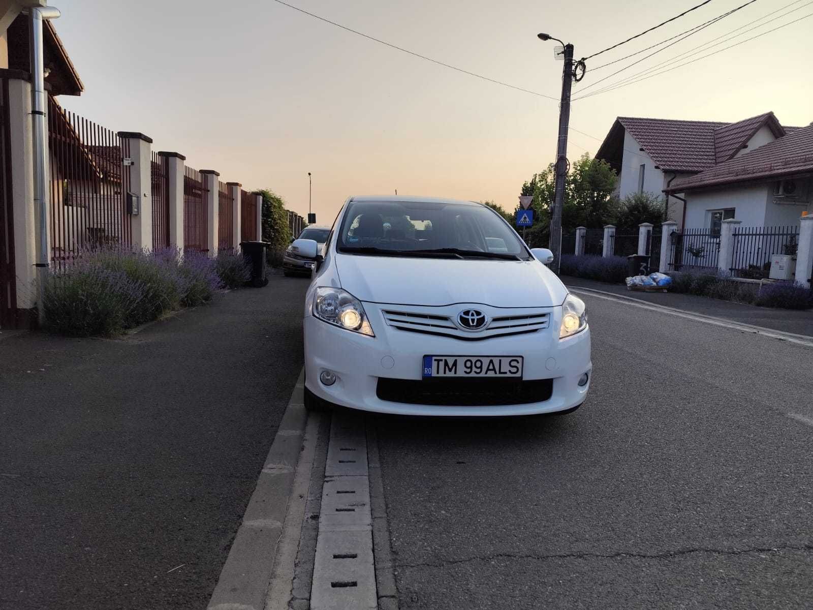 Toyota Auris 1.4 Benzina 105 Cp 2010
