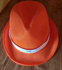 Нова шапка Garnier Ambre Solaire