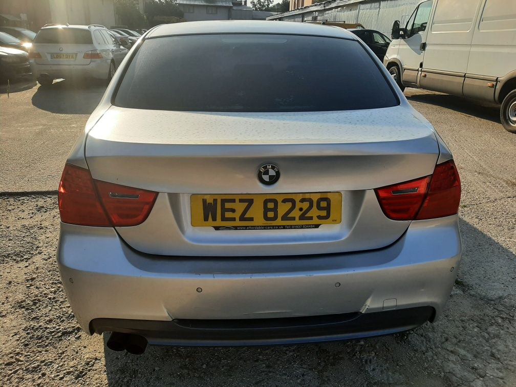 Bara spate M pachet bmw e90