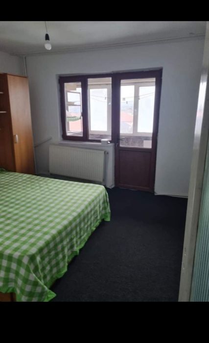 Vand/Schimb cu  teren - Apartament 2 camere, decomandat
