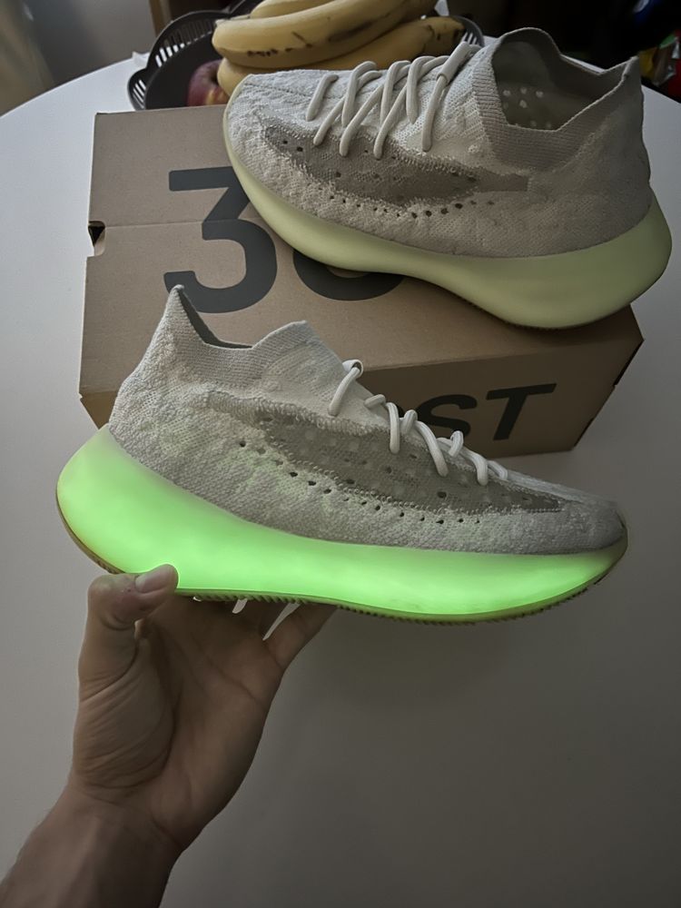 Yeezy 380 CALCITE GLOW Originali Urgent!!!