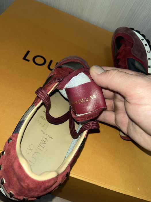 Уникални Valentino Garavani 38 номер.