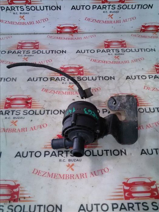 pompa recirculare apa 1.4 tce renault megane  3 an fabr. 2011