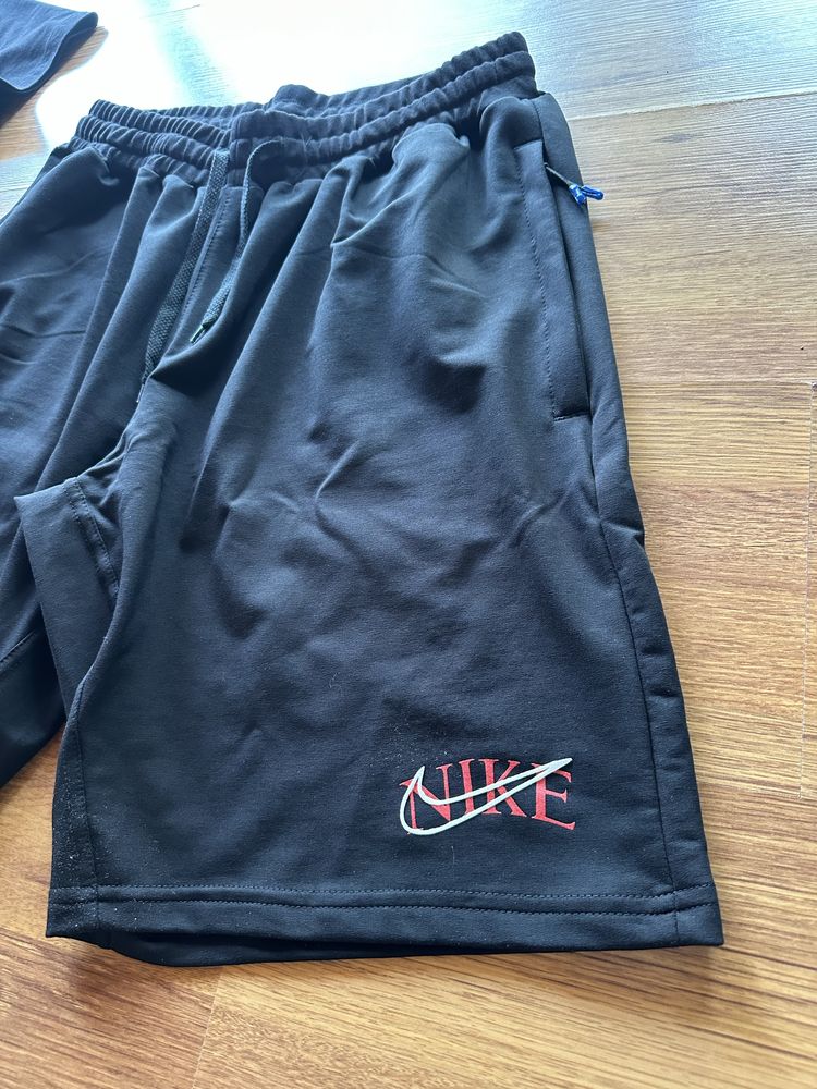 Мъжки,памучен,къс екип Nike в черно,ГОЛЕМИ РАЗМЕРИ