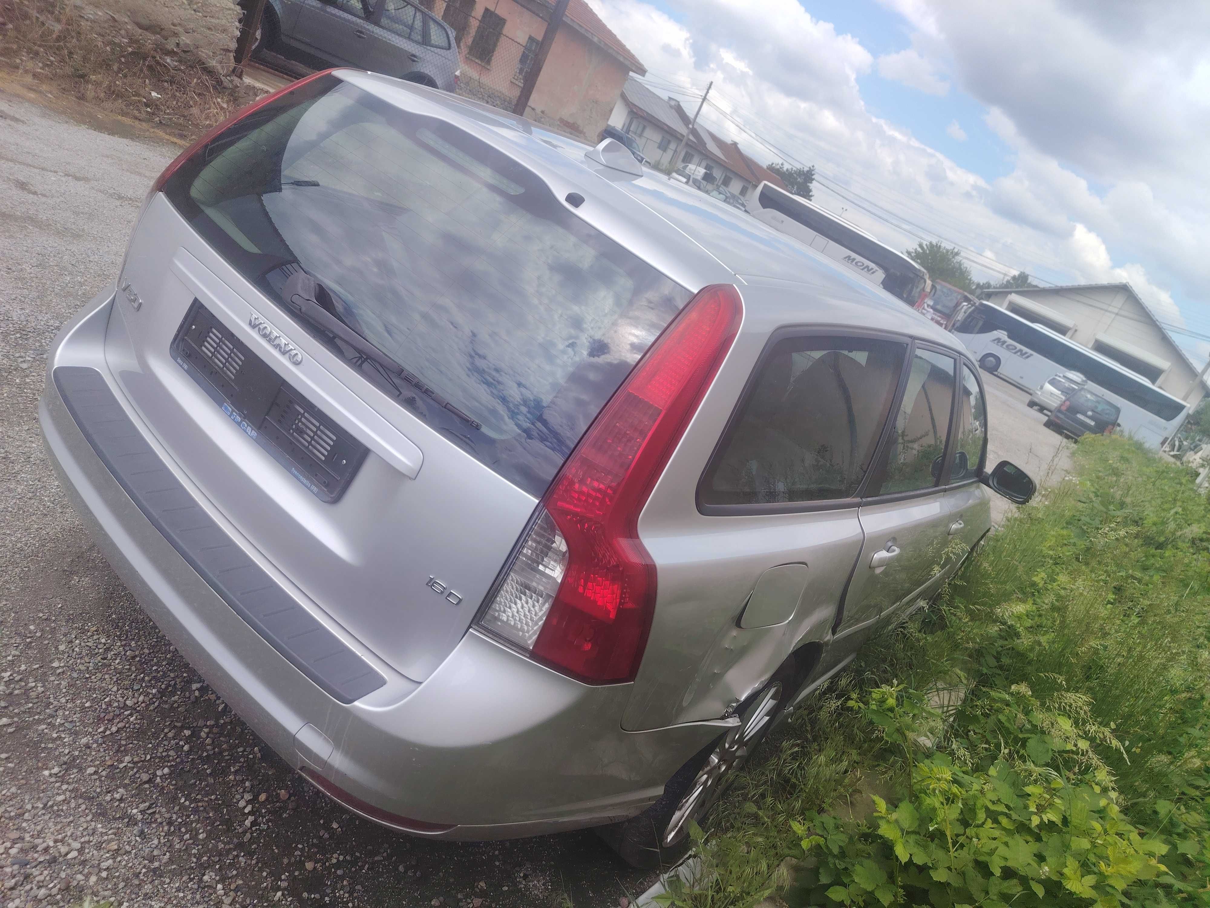 Volvo V50 1,6 HDI, Волво В50 на части!
Август 2007