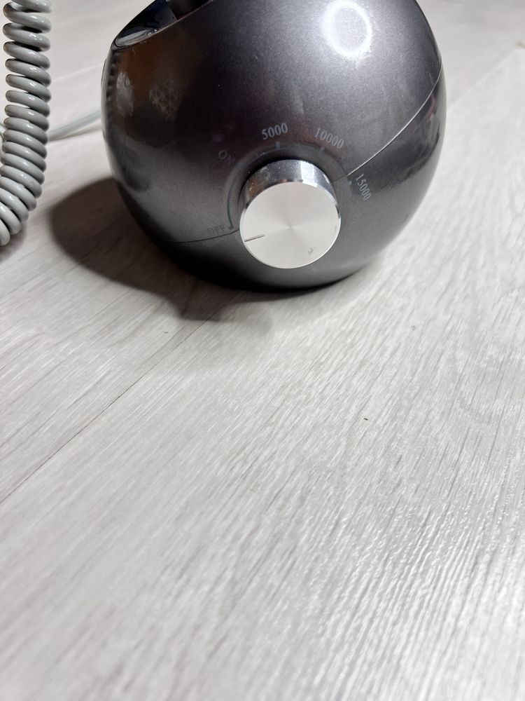 freza si lampa.