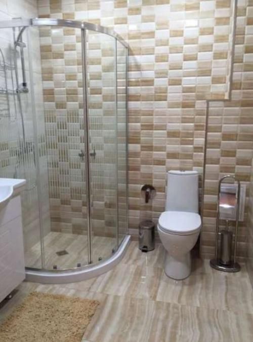 Дава се под наем Тристаен апартамент в Пловдив, Кършияка - 120 кв.м за 550 € - Снимка #7