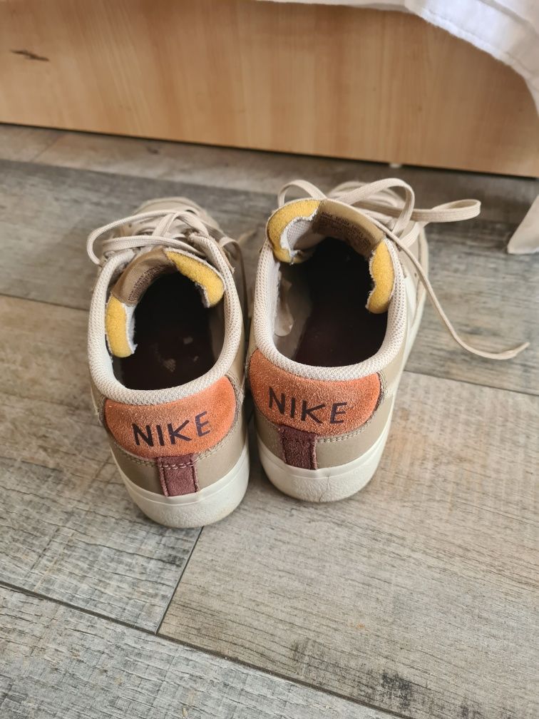 Nike Blazeri,kaki