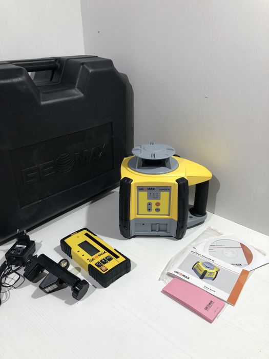 Nivelă lase GeoMax zone 20 H