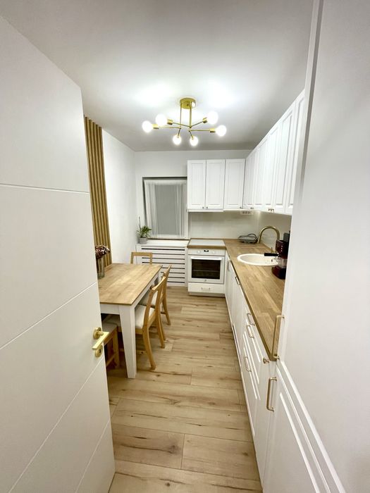 Apartament 3 camere de inchiriat