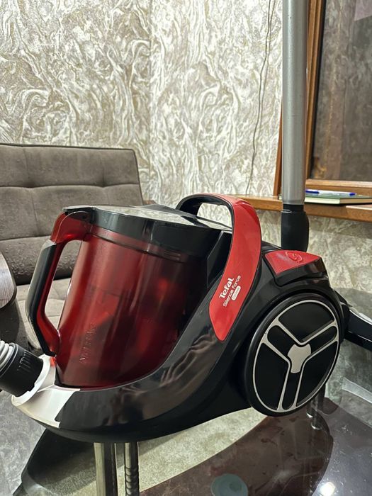 Пылесос в отличном состоянии Тефаль