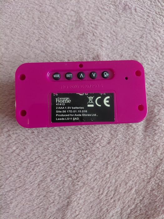 Настолен часовник