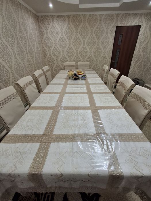 Срочно продам стол - стулья