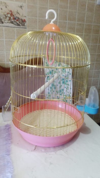 Продам клетку для попугая