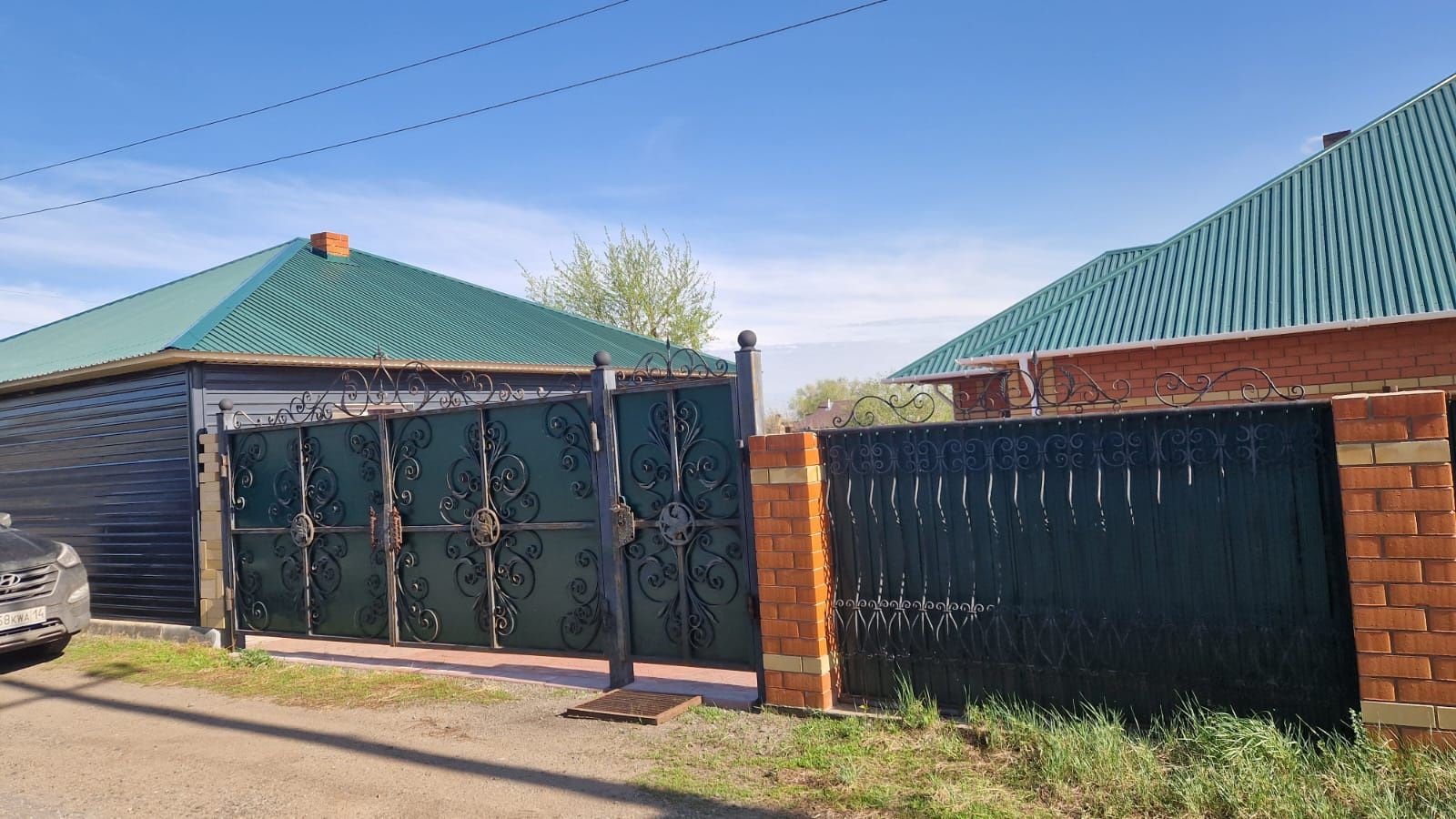 Продам дом в поселке Атамекен